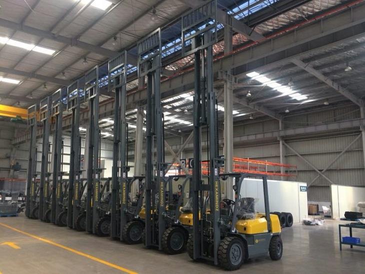 SOCMA new 10 ton forklift factory 4