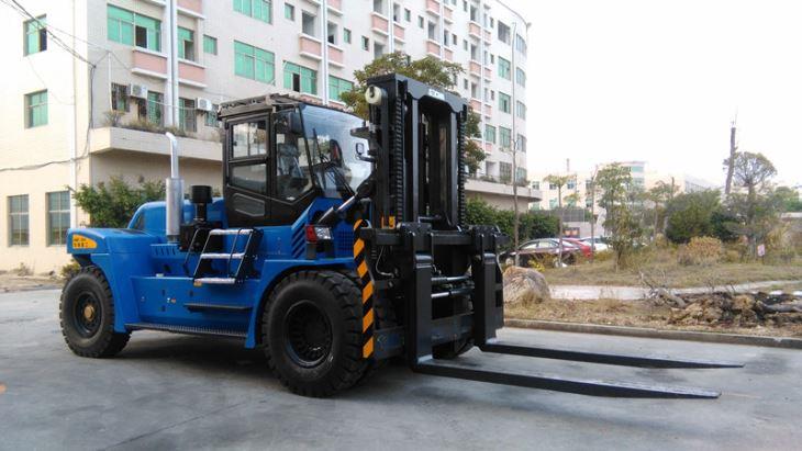 25 tonnes-forklif36154890486