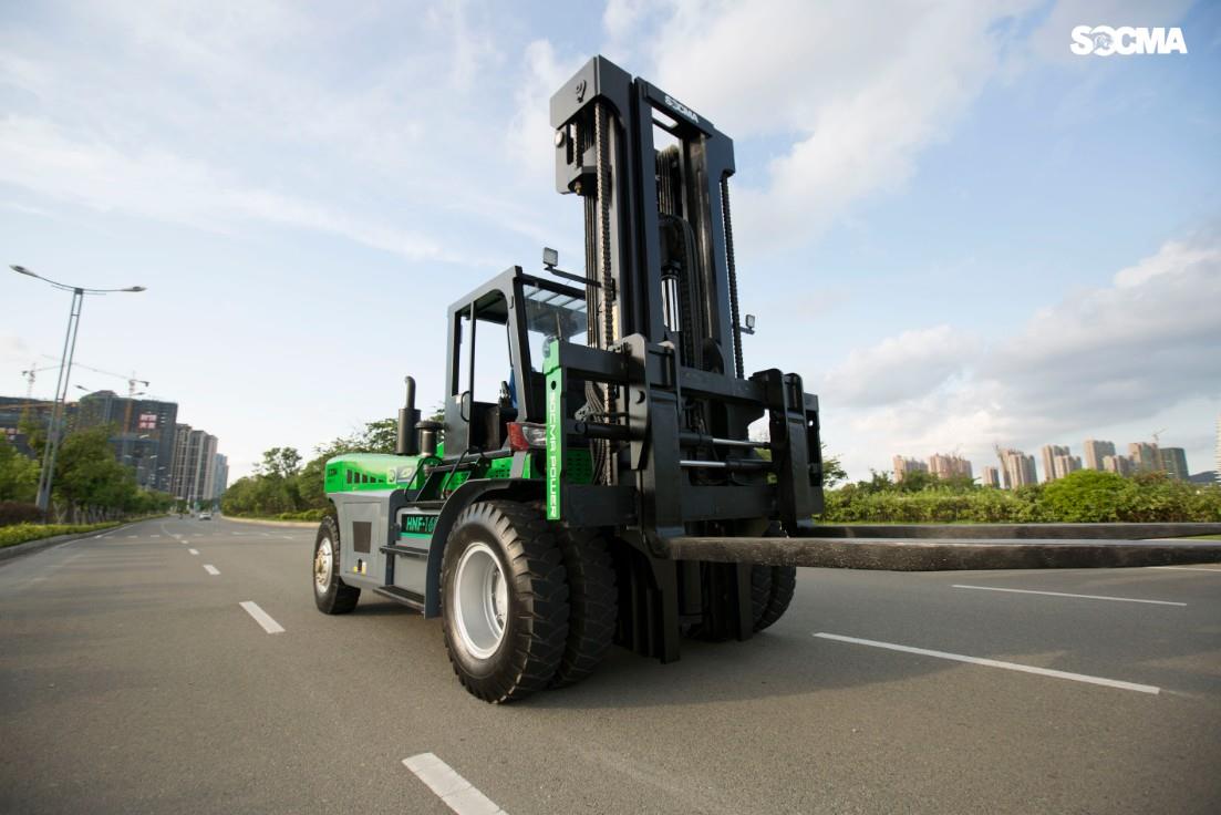 16t 8m forklift