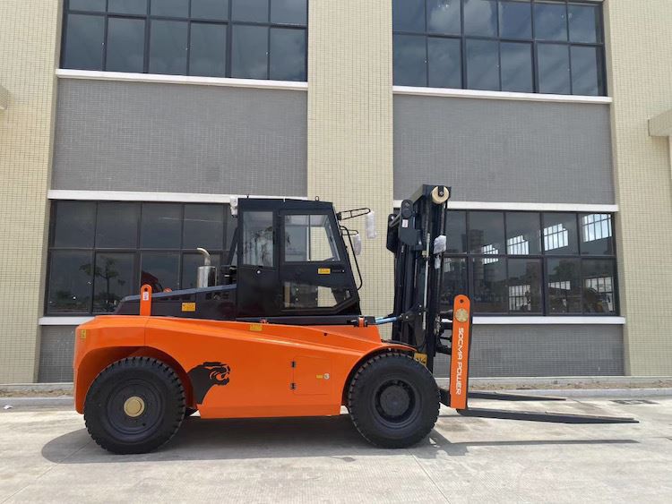 13.5 ton forlift4 product-1-1