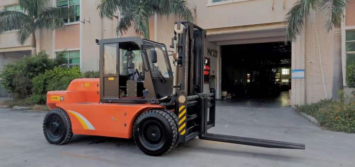 SOCMA 10 TON FORKLIFT TURCKS