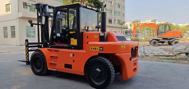 SOCMA 10 TON FORKLIFT TURCKS