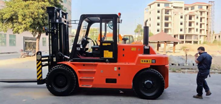 SOCMA 10 TON FORKLIFT TURCKS