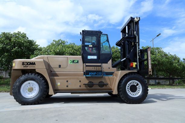 Chariot élévateur électrique compact Socma de 25 tonnes Chariot élévateur lourd idéal pour les travaux intérieurs
