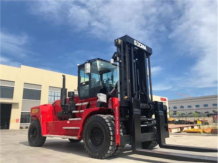 Chariot élévateur lourd de 30 tonnes pour le chargement et le déchargement de conteneurs