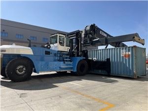 Chariots élévateurs lourds de 60 tonnes
