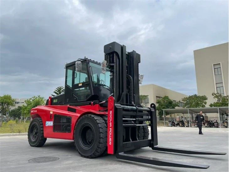 Chariot élévateur électrique SOCMA 15 tonnes comme marque célèbre Hyster