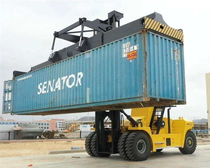Chariot élévateur SOCMA pour les ports logistiques