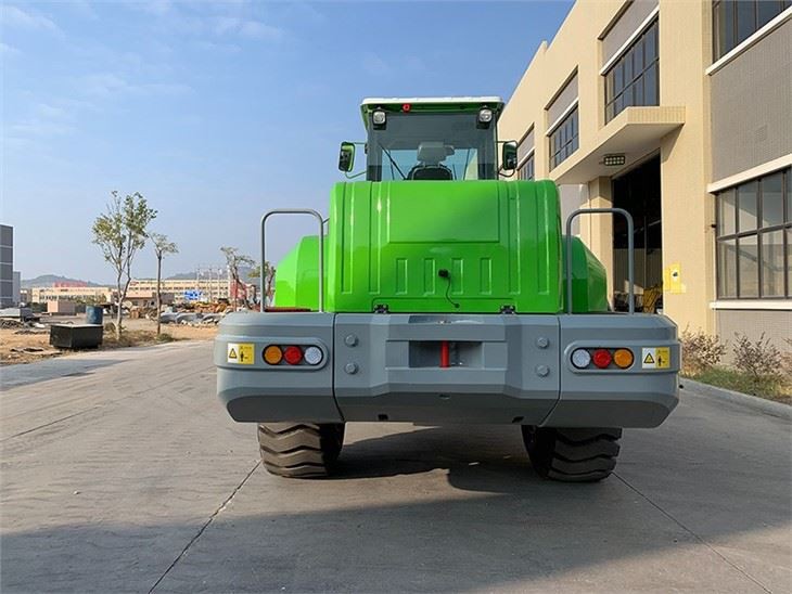 SOCMA Pure Lithium Electric Wheel Loader Capacity 5t